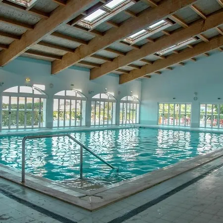 Βίλα Four Bedroom With Private Pool Oasis Parque At09 Portimão