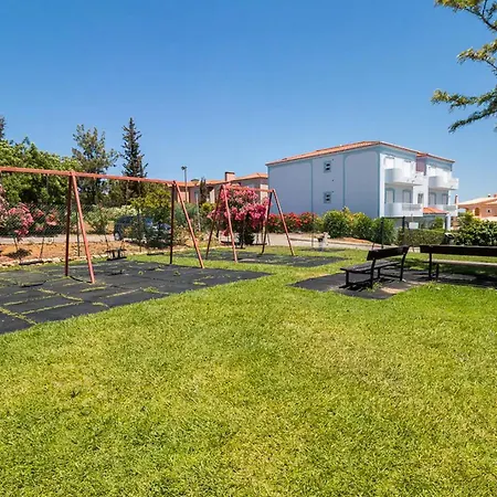 Four Bedroom With Private Pool Oasis Parque At09 Βίλα