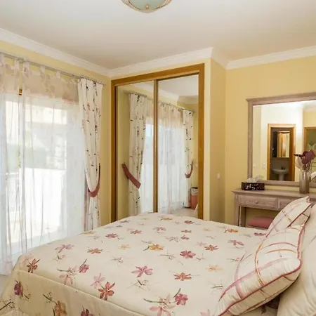 Four Bedroom With Private Pool Oasis Parque At09 Villa Portimao