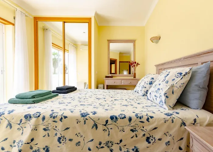 Four Bedroom With Private Pool Oasis Parque At09 Вилла