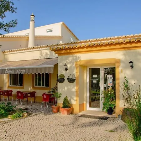 Four Bedroom With Private Pool Oasis Parque At09 Portimão